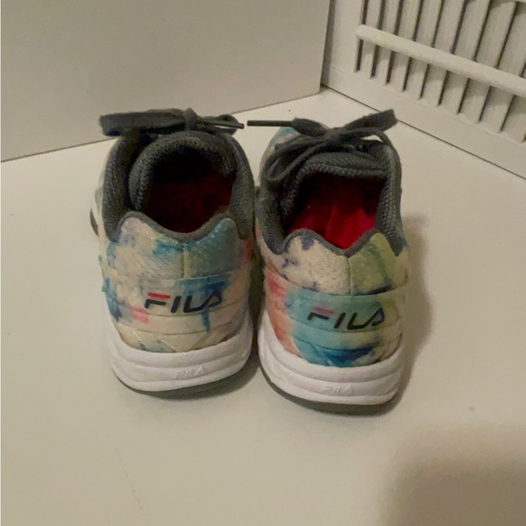 Fill Axilus gorgeous sneaker with stunning color use but in good conditions - Picture 5 of 9